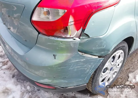 2012 Ford Focus Se z USA, uszkodzony, nr VIN 1FAHP3K20CL355998